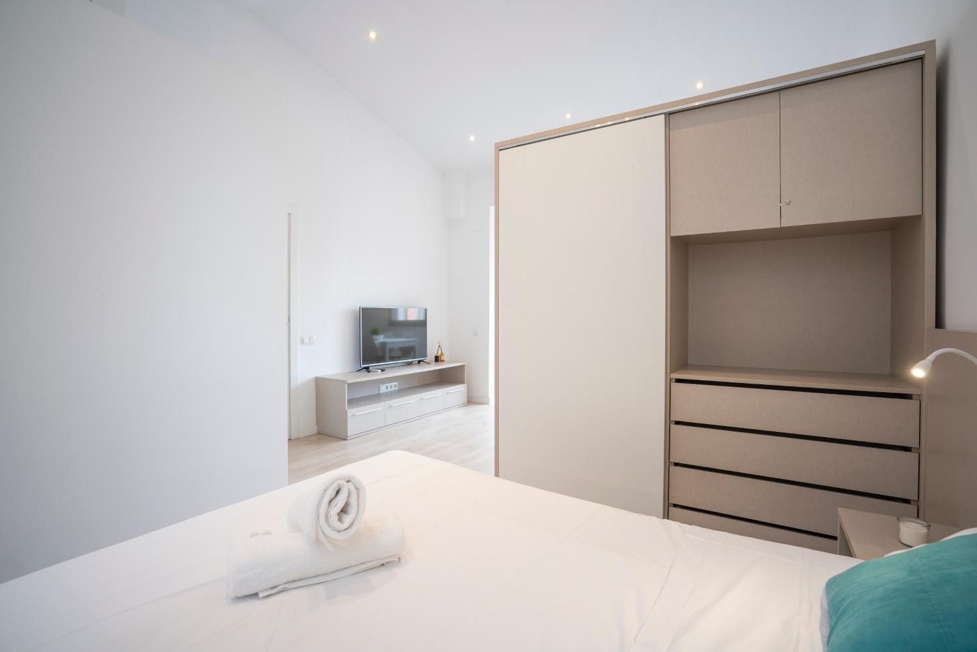 Bcnstop Sant Pau Suites Barcelona Exterior foto