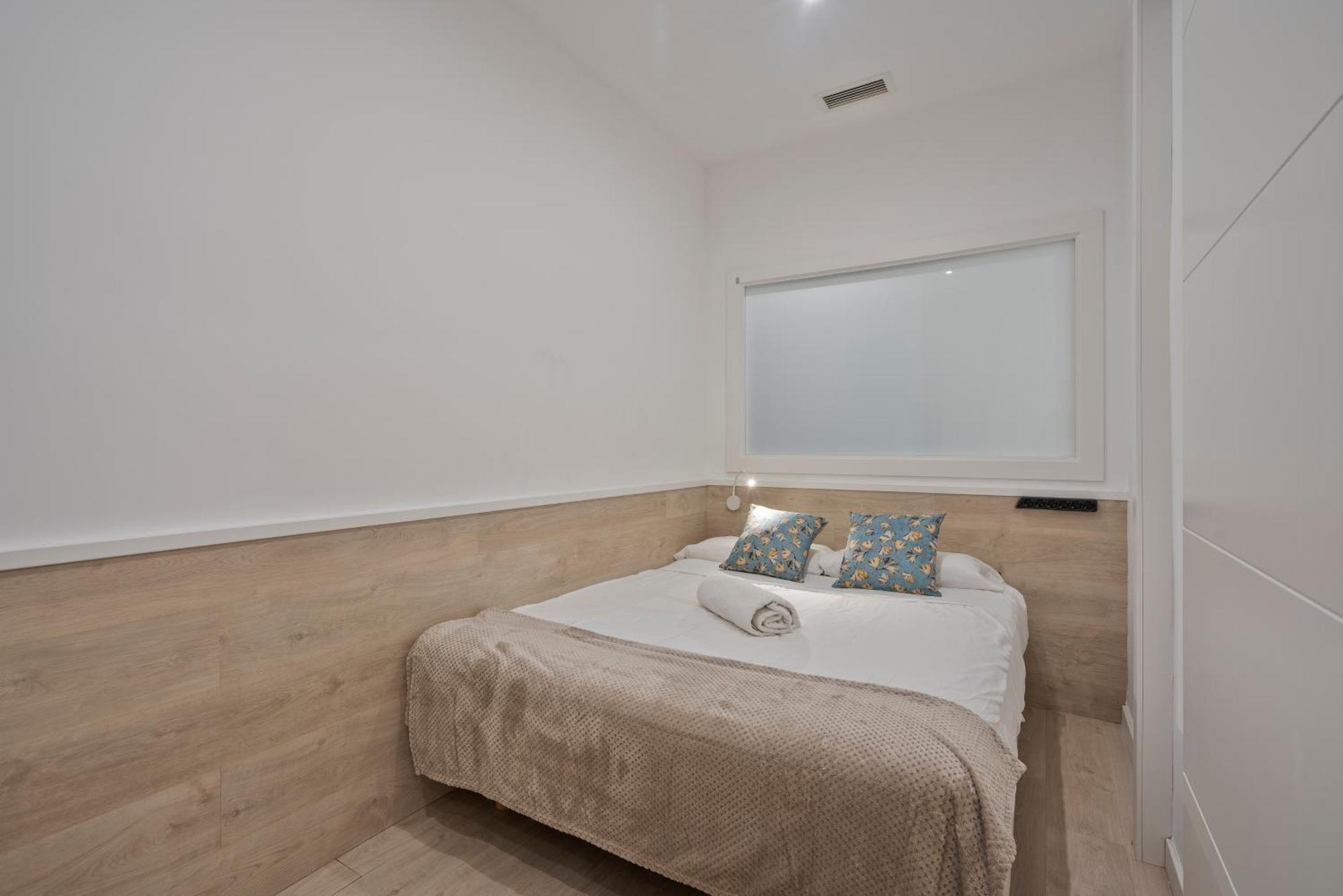 Bcnstop Sant Pau Suites Barcelona Exterior foto